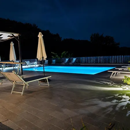 Fattoria Cristina Cozy Duplex With Pool, Animals & Panoramic Terrace Near Cinque Terre - Bilo 카스텔누보디마르가